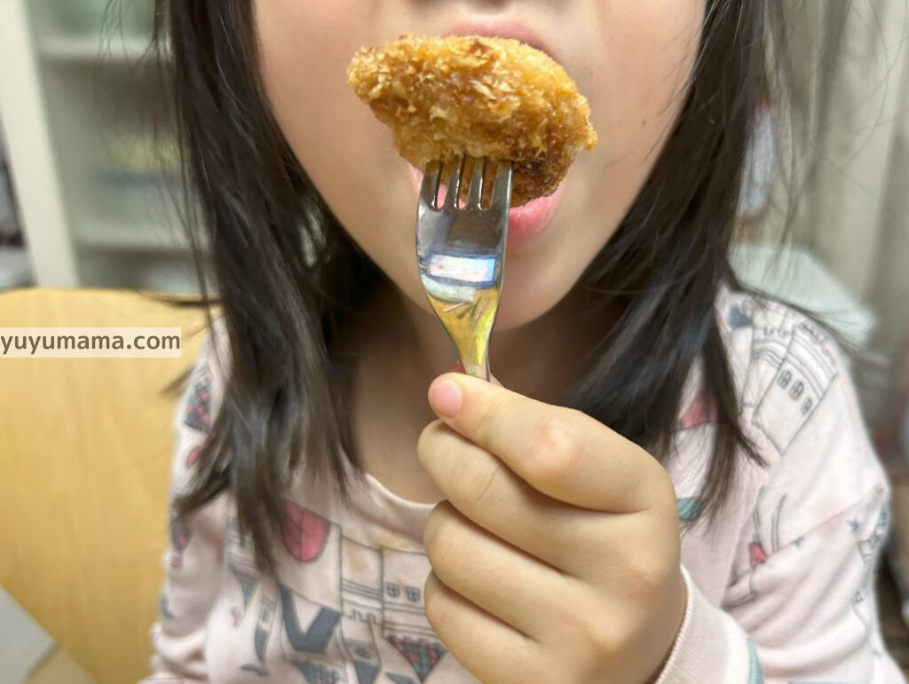 5歳児が食べている様子